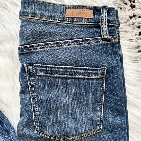 *sold* Anthropologie Blank NYC High Rise Skinny Jeans - Picture 2 of 8